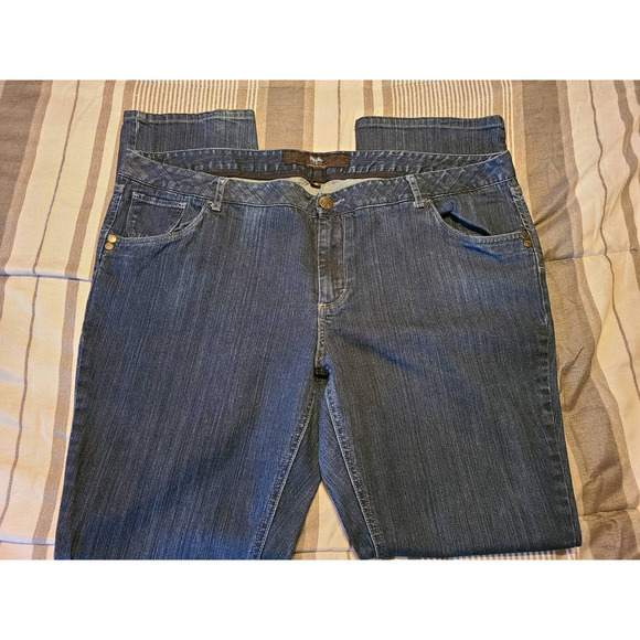 Mossimo Straight Jeans Women's 18 Blue Denim Stylish Modern Casual Wear (ABB3) - Picture 1 of 6